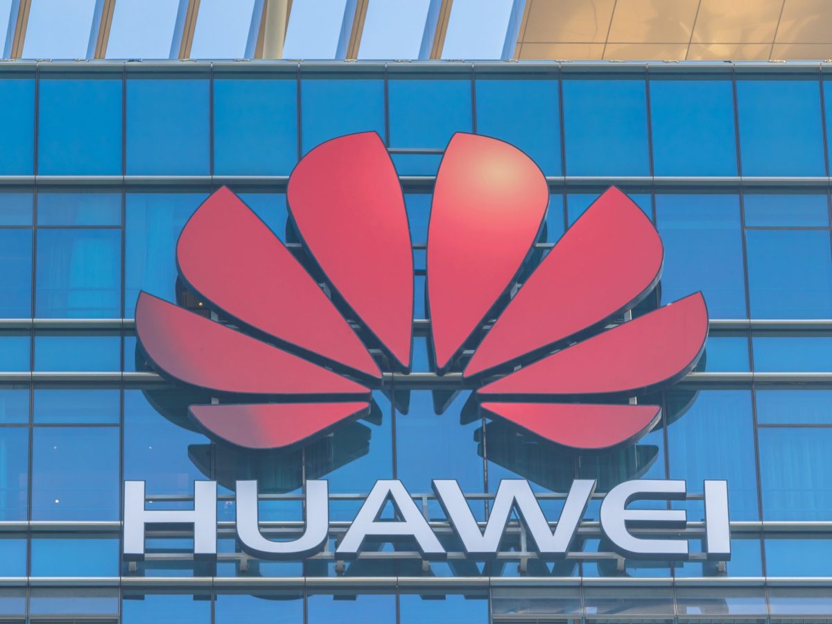 Huawei to challenge BYD and Tesla with ultra-fast charger at 1,500 kW