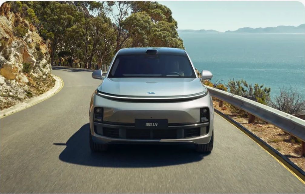 mobility electric vehicles li auto l9 nio xpeng